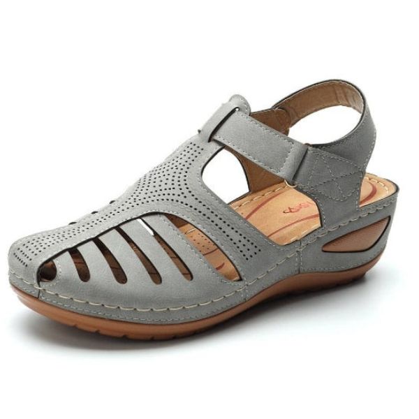 Fabiola® | Vintage Style Leather Orthopedic Sandals
