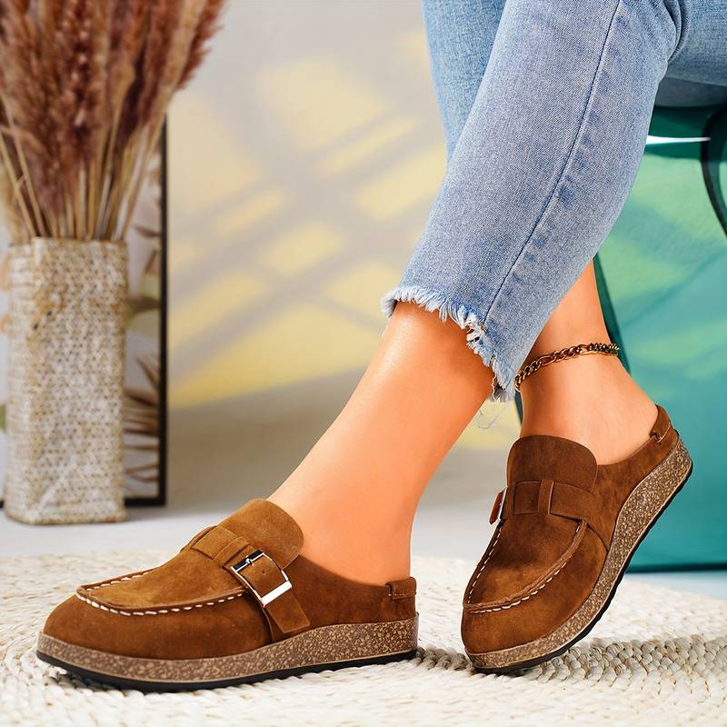 Karen® | Modern sandal made from vintage leather