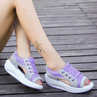 Pink® | Orthopedic muffin sandals with cutout and laces