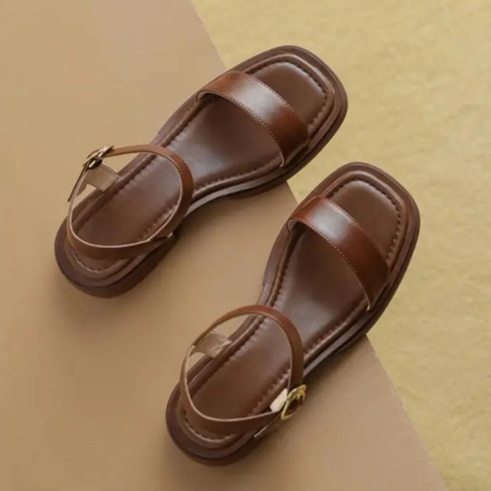 Eira | Women’s French Retro Leather Flat Sandals