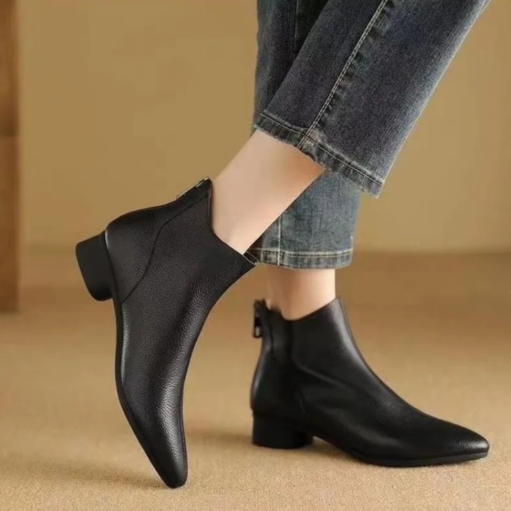 Adelaide | Women’s Vintage Thick Sole Mid-Calf Martin Boots