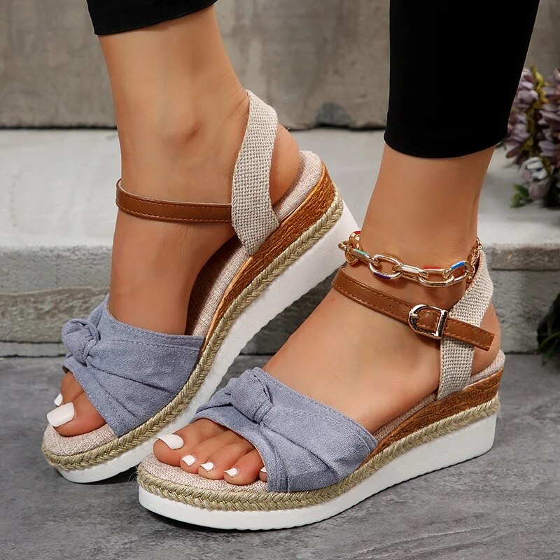 Pria® | Fashionable Sandals