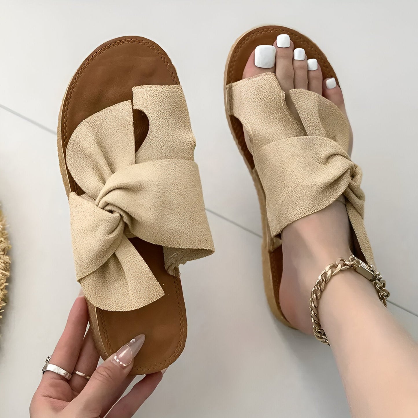 Autumn® | Floral comfort sandals