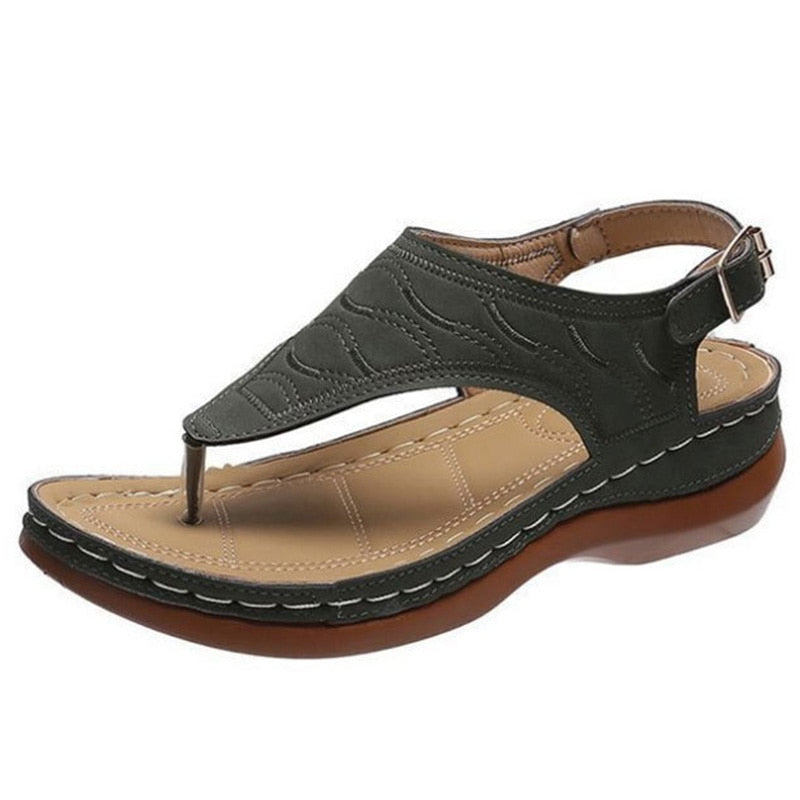 Irene® | Romanza Stylish wedge sandals for the summer beach look